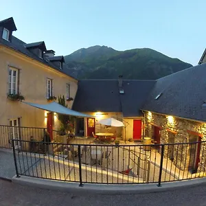 La Maisonnée Pensión Sazos