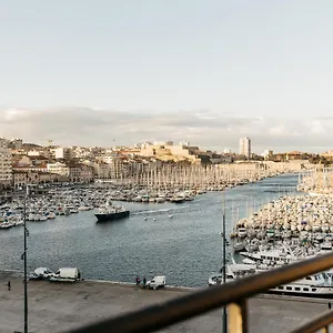 New Le Quai - Vieux Port Hotell