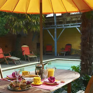 La Halte Du Temps Bed and breakfast Montesquieu-Volvestre